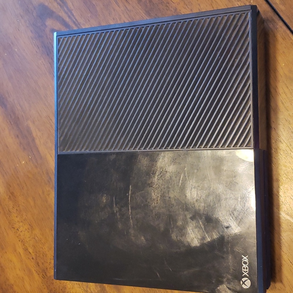 Microsoft Xbox One 500GB Model 1540 Console Bundle Controller Cords